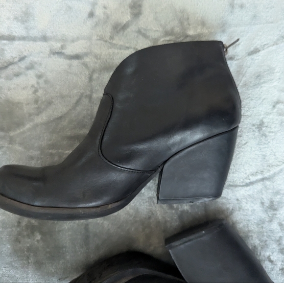 Korks by Kork-Ease Black Leather Western Block Heel Booties - Picture 8 of 15